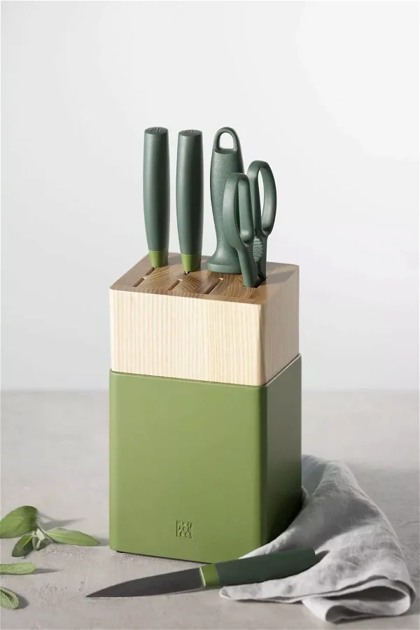 ZWILLING Now S Knife Block Set | Urban Outfitters