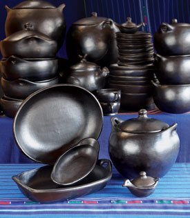 La Chamba Black Clay Pottery - santafeschoolofcooking.com
