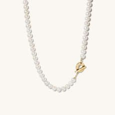 Bold Pearl Toggle Necklace | Mejuri